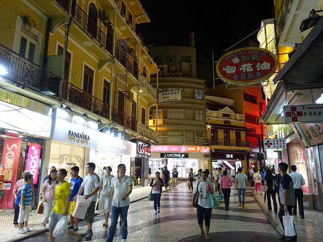 DSC02141_20564752340_m