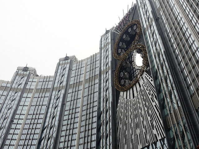 DSC05558_26647471065_m