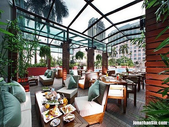 landmark-village-dining-area-hotel-pool-side