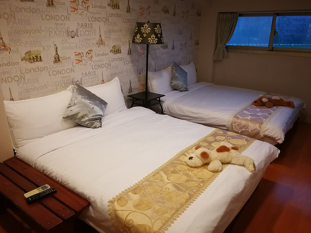 34862320011_b45a98f9b9_z